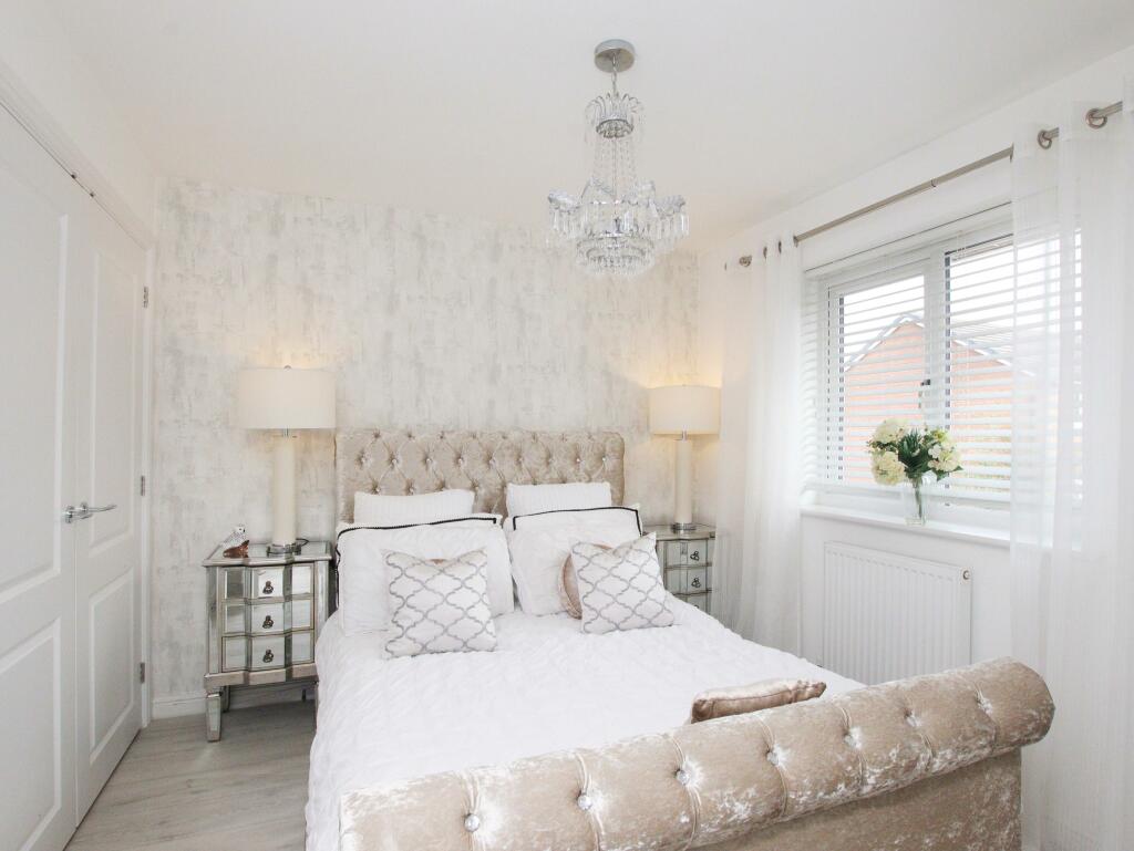 Additional property image - Highfields, Tonyrefail, CF39 8GA