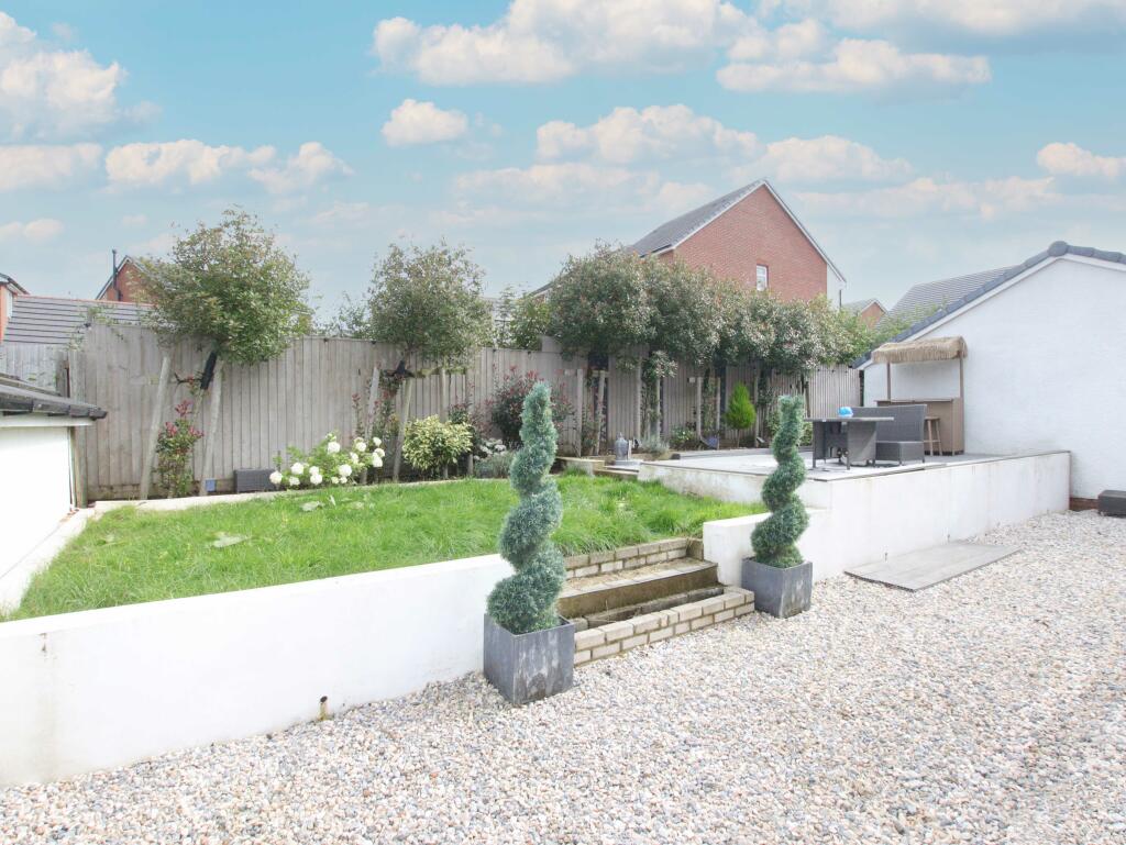 Additional property image - Highfields, Tonyrefail, CF39 8GA