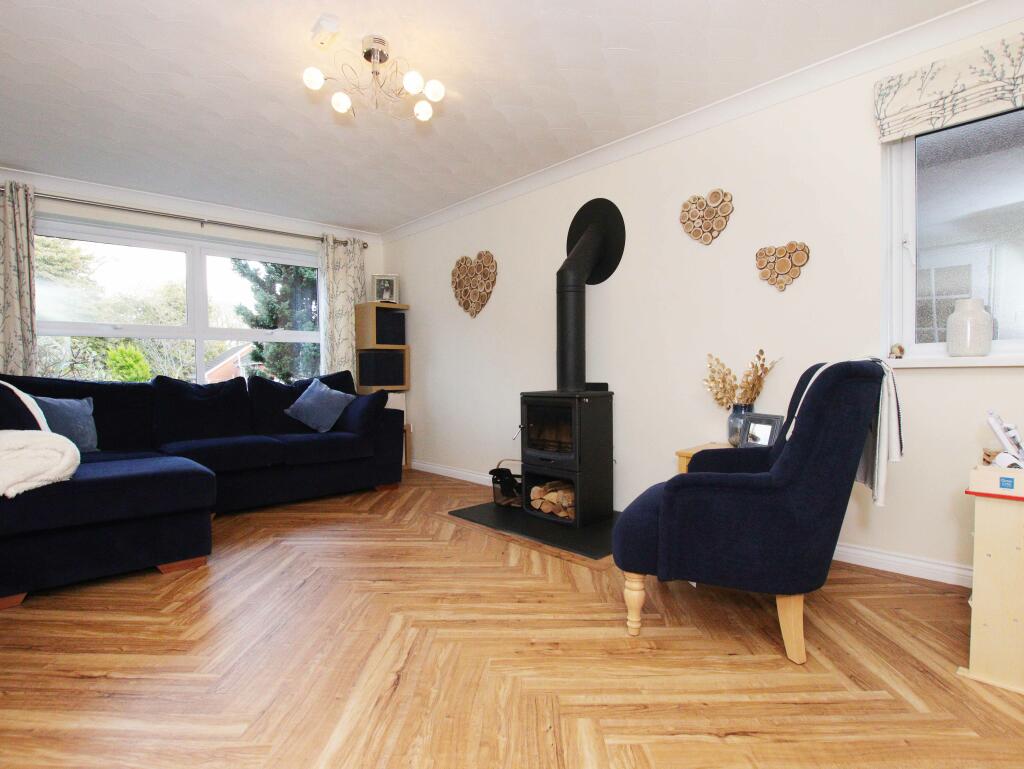 Additional property image - Ty Crwyn, Church Village CF38 2HX