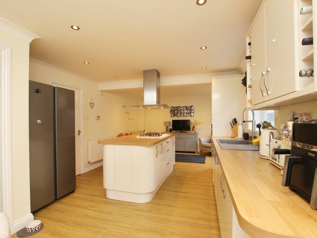 Additional property image - Ty Crwyn, Church Village CF38 2HX