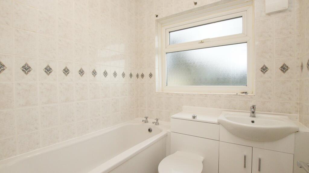 Additional property image - Cynan Close, Beddau, CF38 2TL