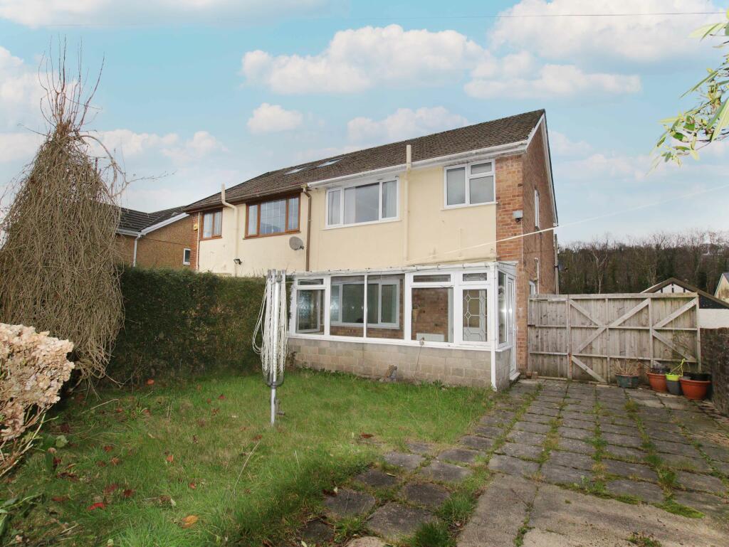 Additional property image - Francis Street, Thomastown, CF39 8DS