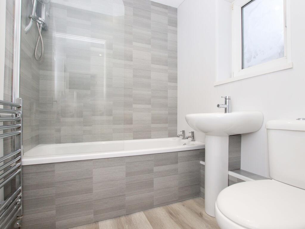 Additional property image - Cwrt Y Goedwig, Llantwit Fadre, CF38 2RG