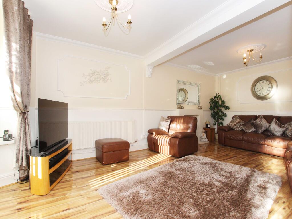 Additional property image - Brithweunydd Road, Tonypandy CF40 2UD