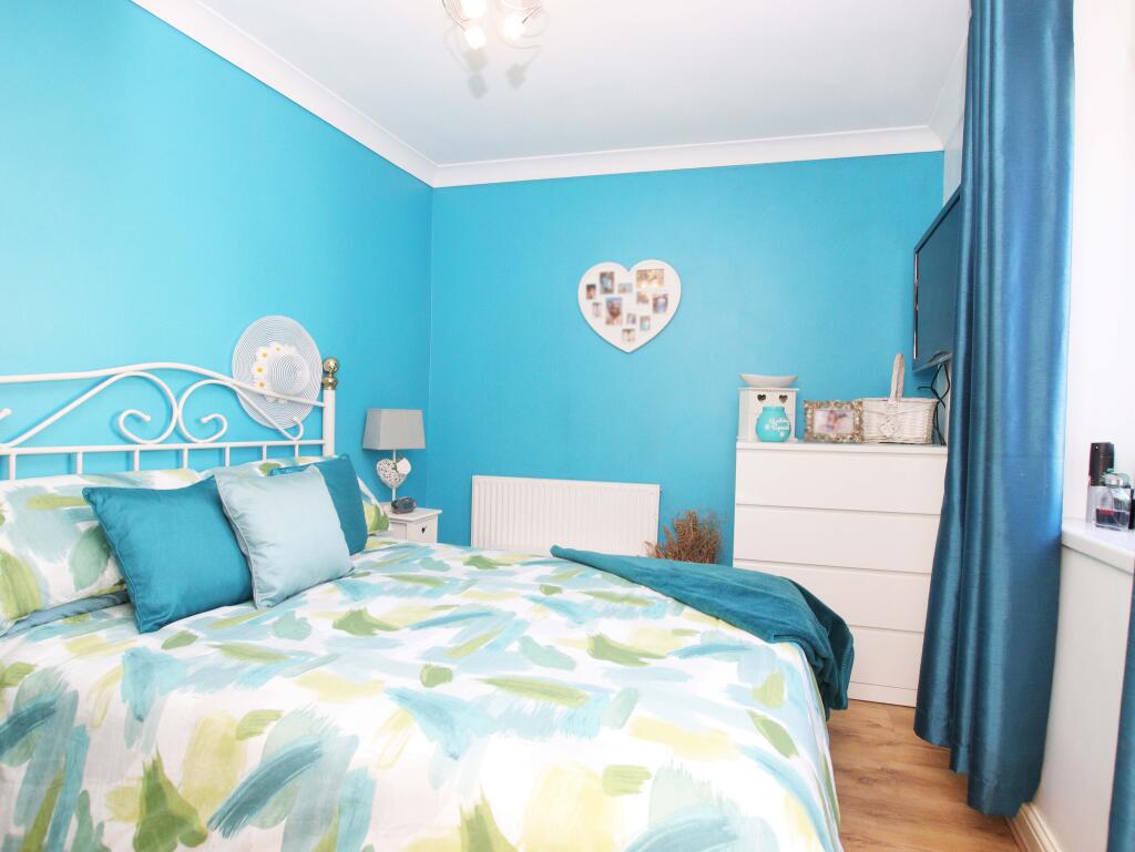 Additional property image - Brithweunydd Road, Tonypandy CF40 2UD