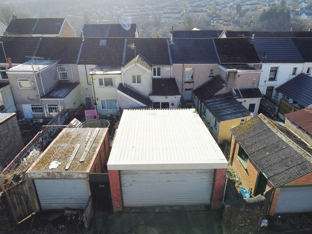 Additional property image - Brithweunydd Road, Tonypandy CF40 2UD