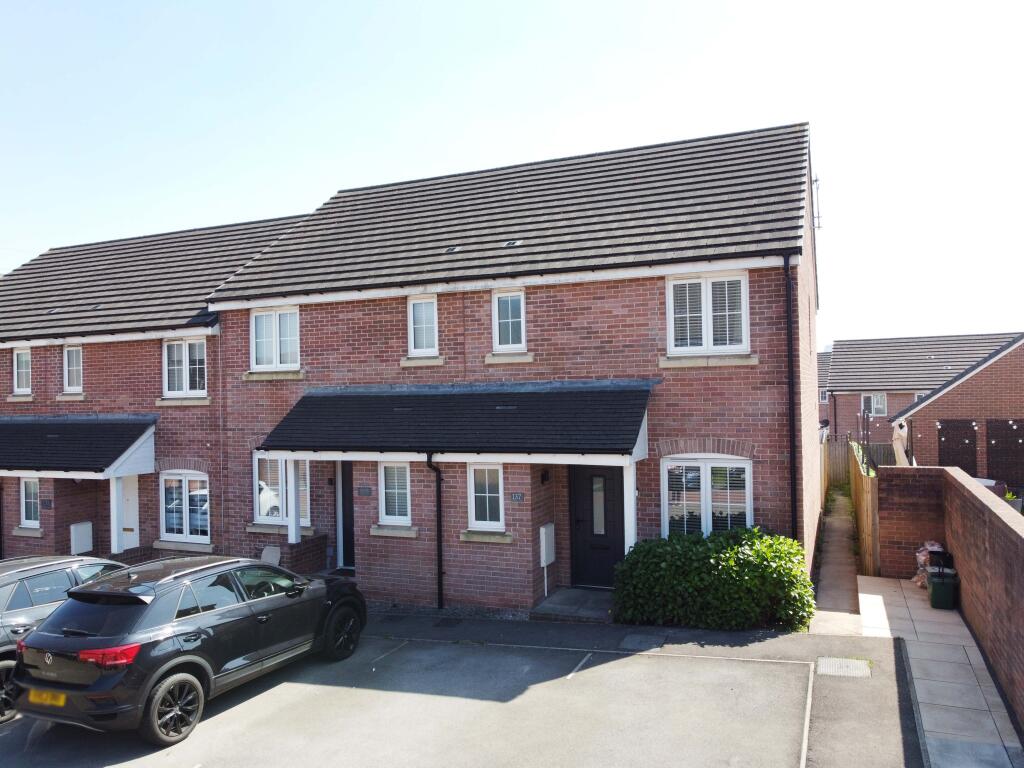 Main image of property: Dyffryn Y Coed, Church Village, CF38 1QB