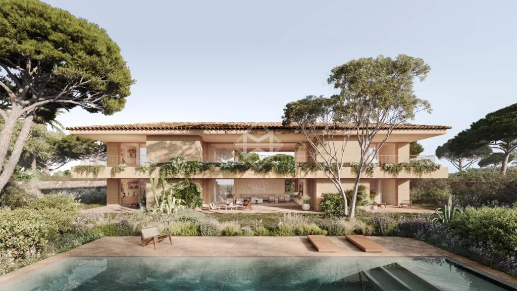 Main image of property: Provence-Alps-Cote d`Azur, Var, St-Tropez