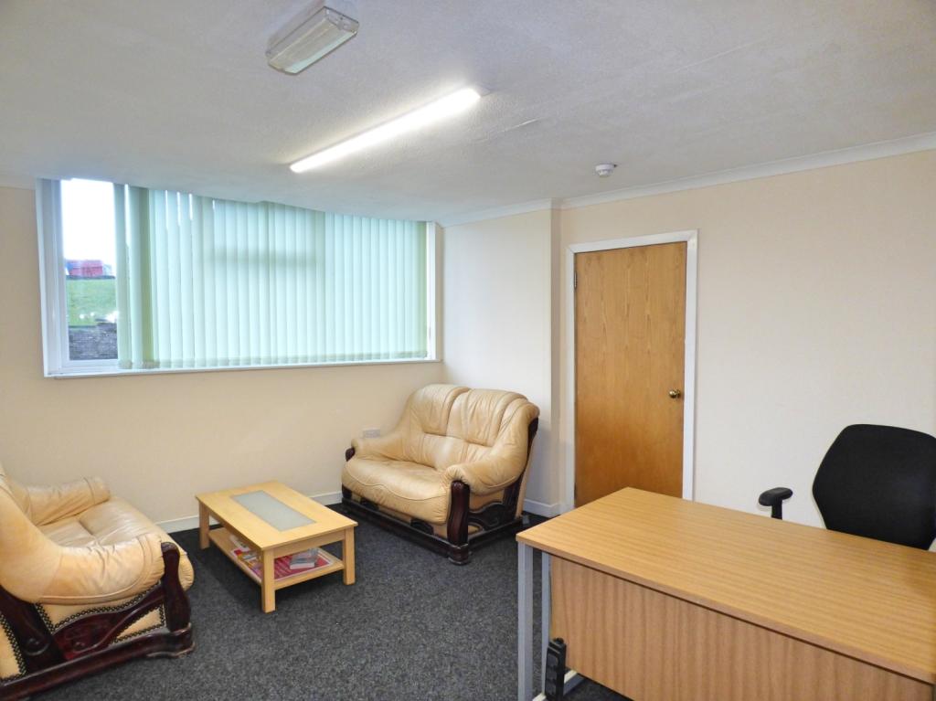 Office for rent in Captain Street Greenock, PA15