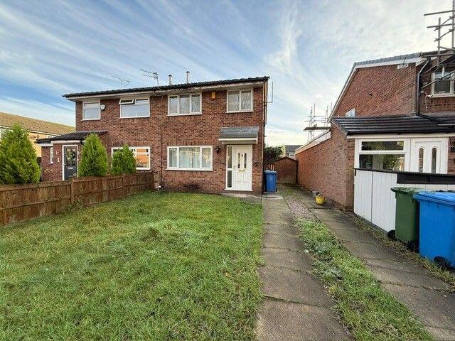 Main image of property: Tulip Close, Sale, M33 5RX