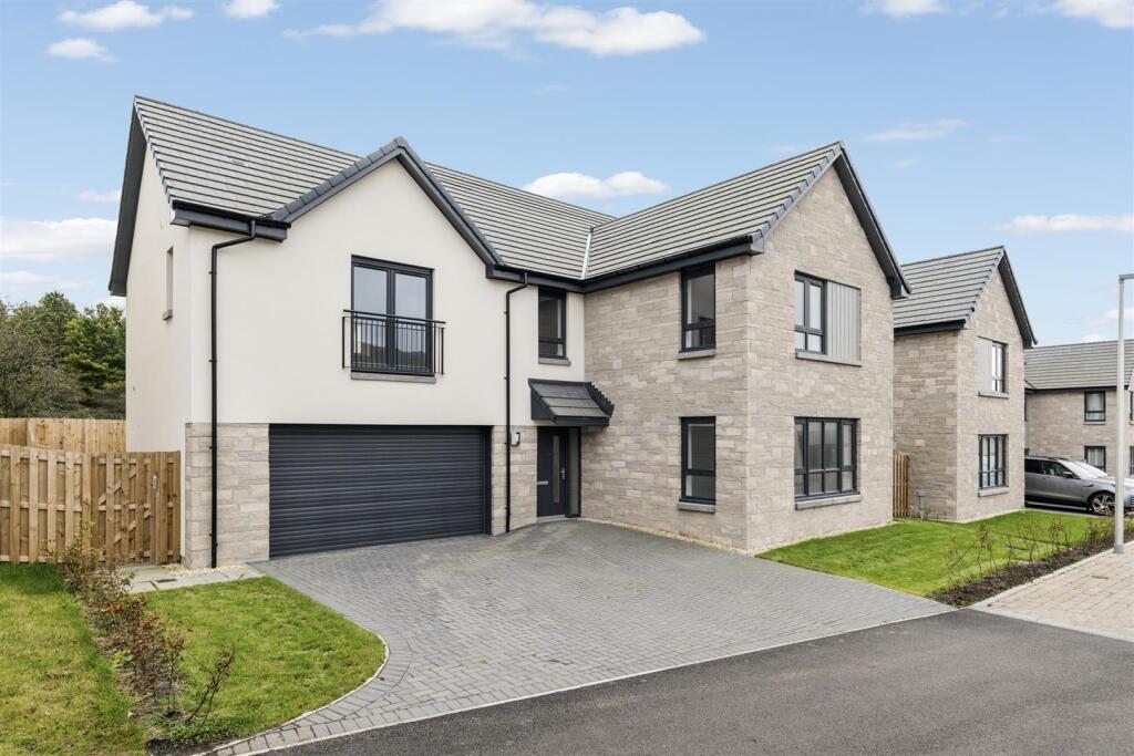 Main image of property: 29 Meadowside Crescent, Muckhart FK14 7FD