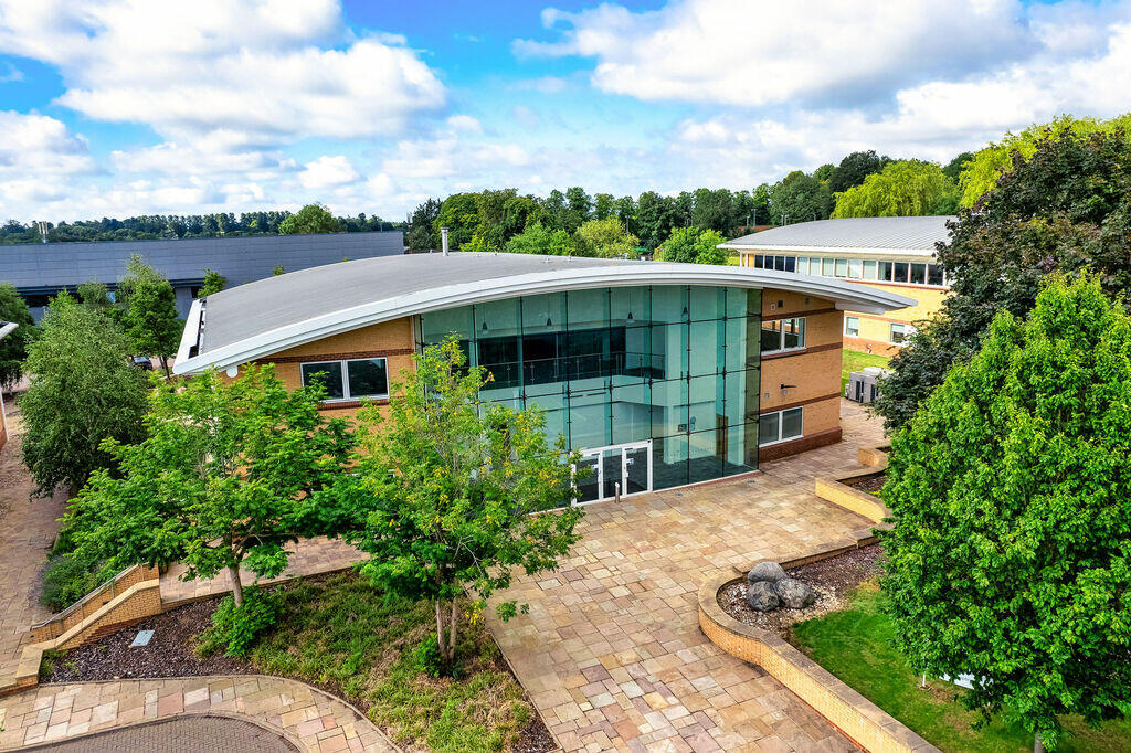 Office to lease in Building 3 Brackley Office Campus Buckingham Road BRACKLEY Northamptonshir, NN13