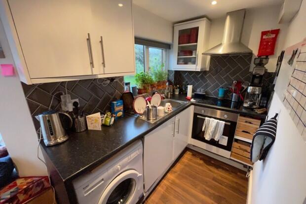 Additional property image - Rhigos Gardens Cardiff