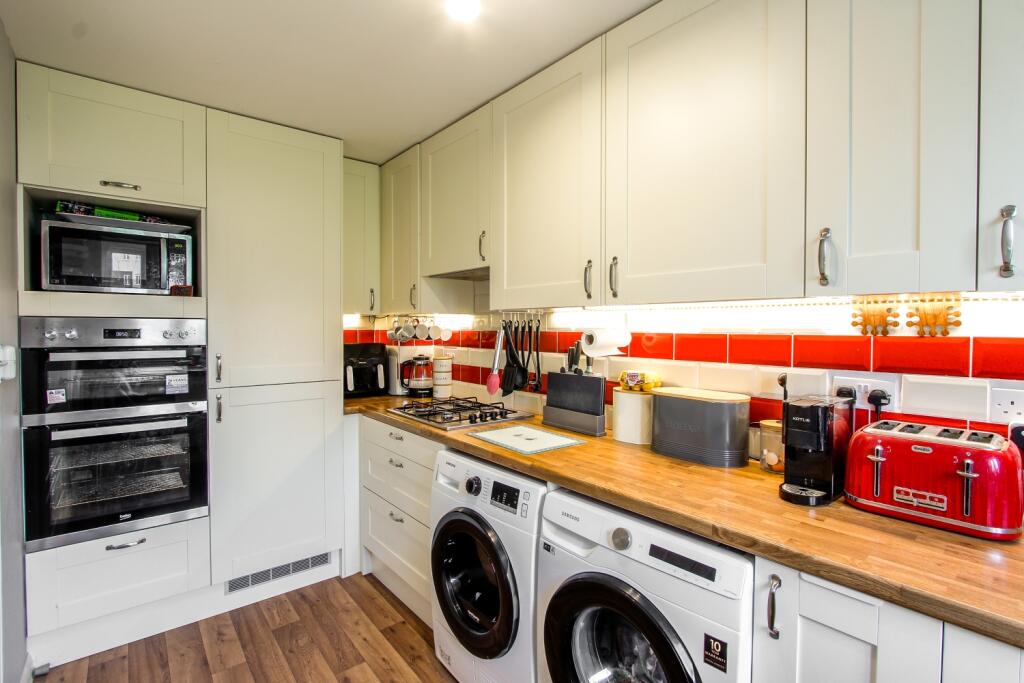 Additional property image - 68 Shackleton Road, Yeovil