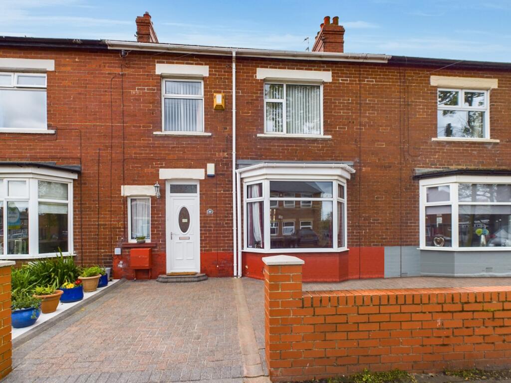 3 bedroom terraced house for sale in Lovaine Avenue, Whitley Bay, NE25