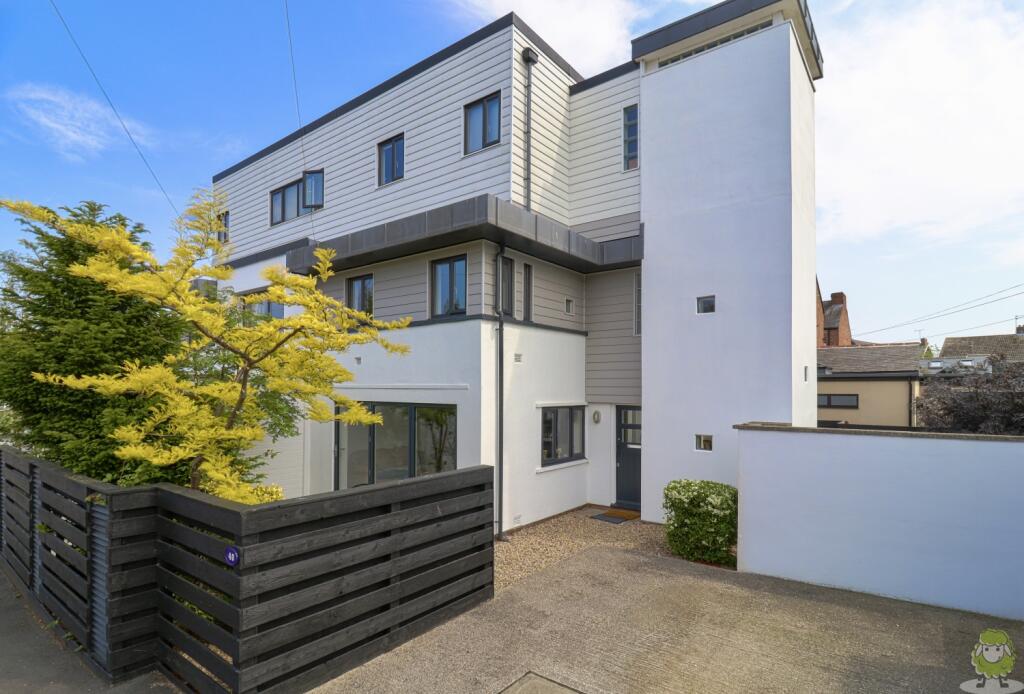 Main image of property: 40 The Hawthorns, East Boldon