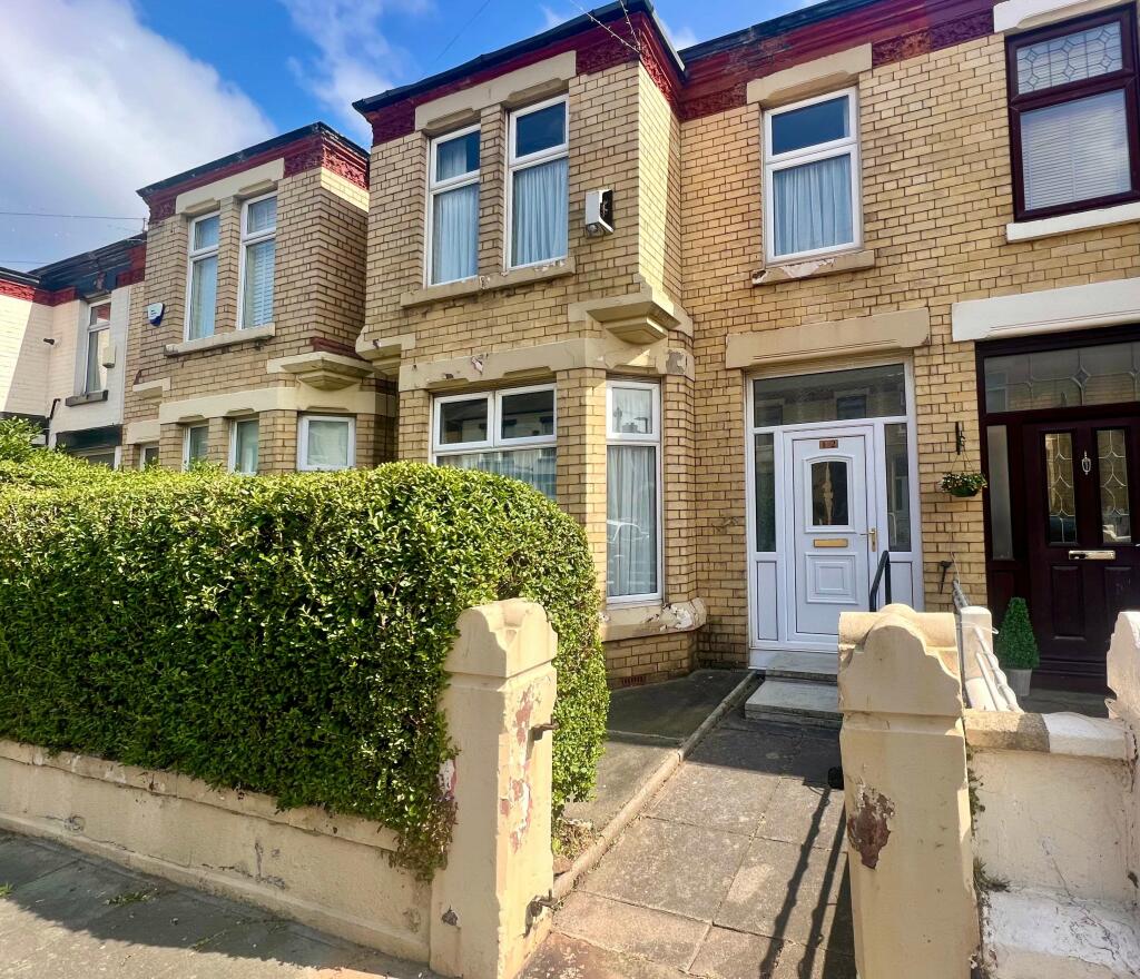 3 bedroom terraced house for sale in Ferndale Road, Waterloo, Liverpool