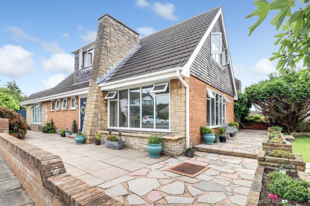 4 bedroom detached house for sale in Chatsworth Road, Ainsdale PR8