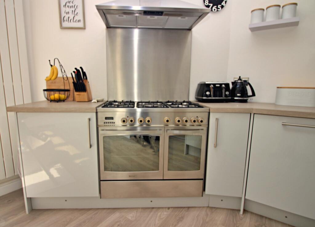 Additional property image - 14 Park Crescent, Haslingden, Rossendale