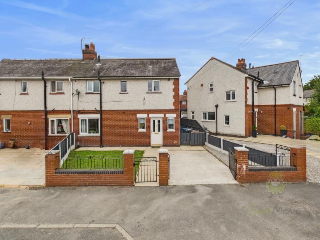 Main image of property: SOUTH AVENUE, HOPE CARR, LEIGH, Greater Manchester, WN7