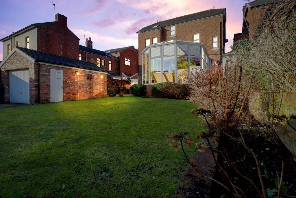 4 bedroom detached house for sale in Part Street, Southport PR8 1HX, PR8