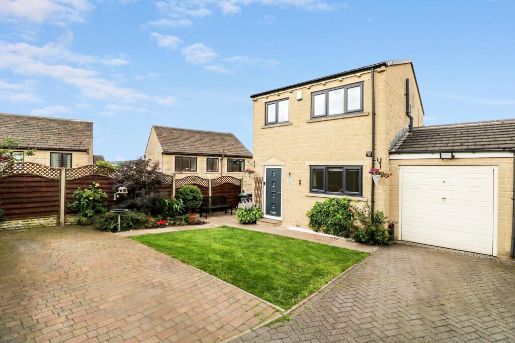 3 bedroom link detached house for sale in Way, Mirfield WF14 0BJ, WF14
