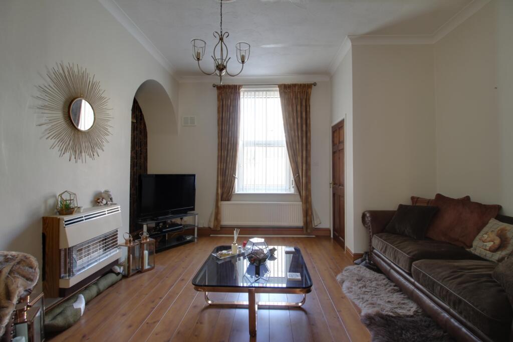 2 bedroom terraced house for sale in 7 Westfield Street, Ossett, WF5