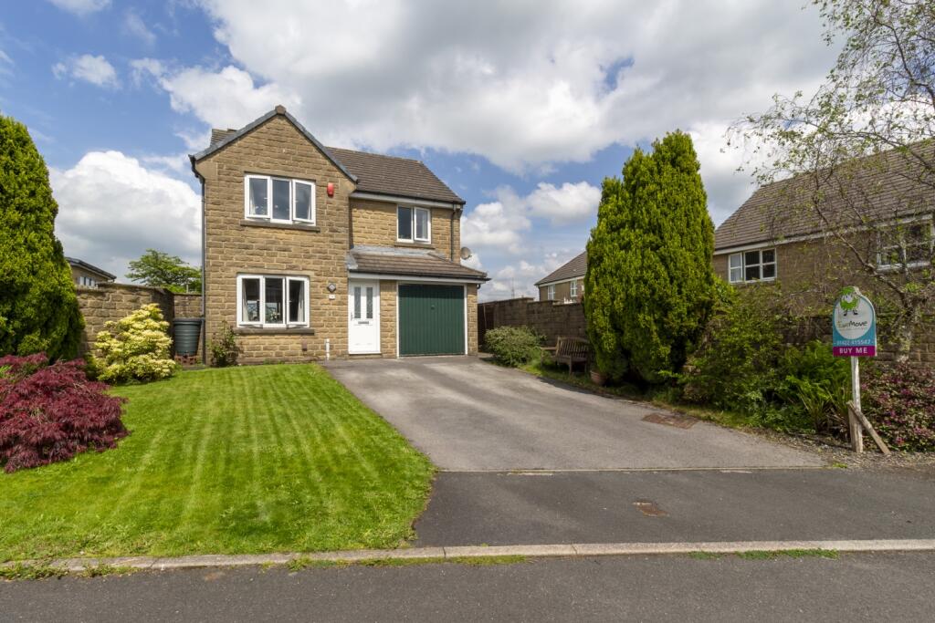 4 bedroom detached house for sale in 59 Bradshaw View, Queensbury