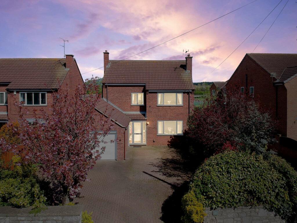 4 bedroom detached house for sale in Wrights Lane, Cridling Stubbs