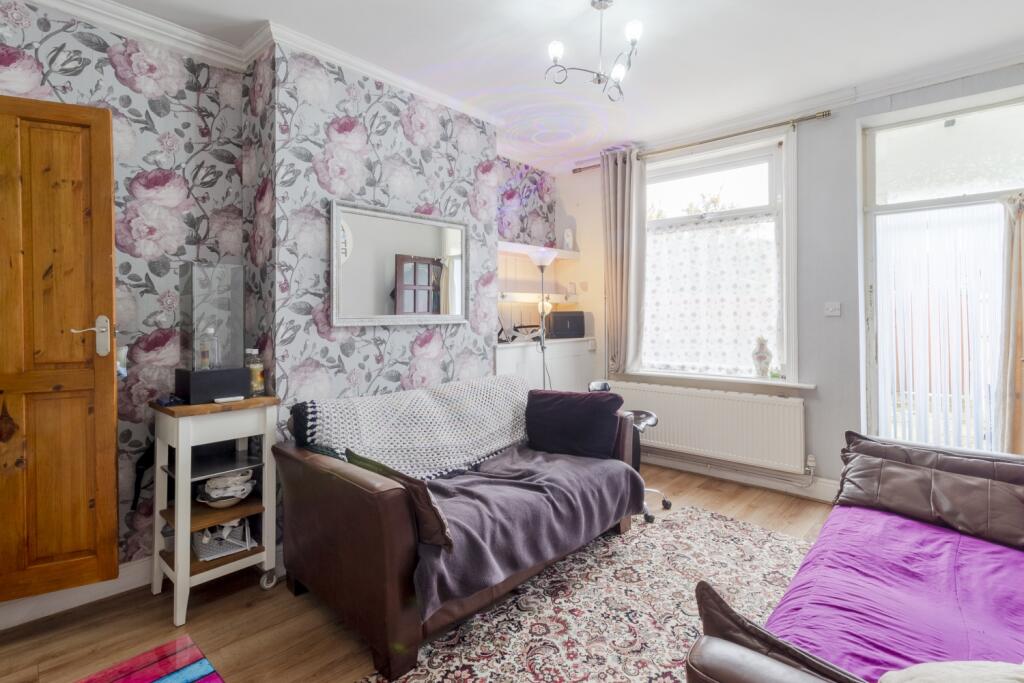Additional property image - Scarlet Heights, Queensbury, Bradford, West Yorkshire, BD13