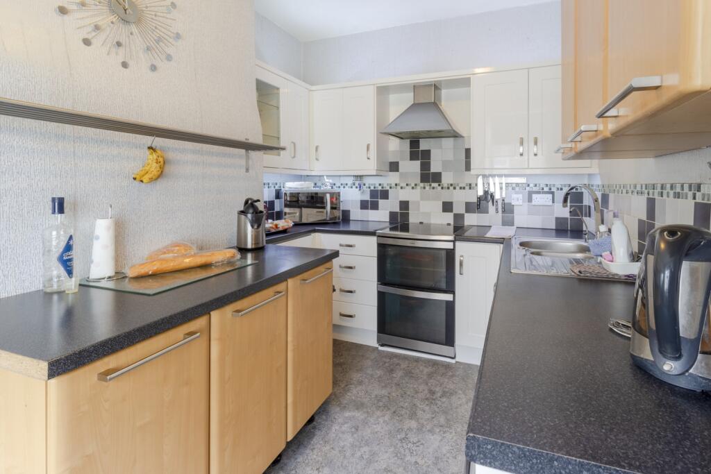 Additional property image - Scarlet Heights, Queensbury, Bradford, West Yorkshire, BD13