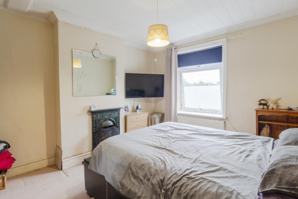 Additional property image - Scarlet Heights, Queensbury, Bradford, West Yorkshire, BD13