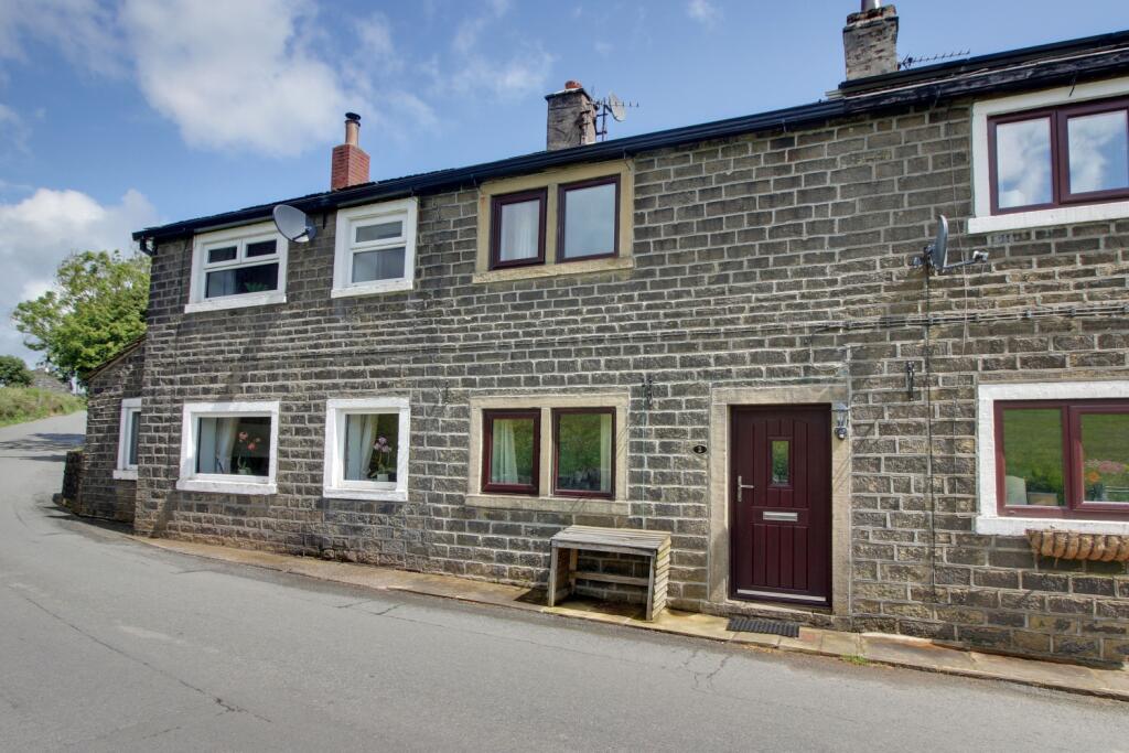 2 bedroom terraced house for sale in Mirey Lane, Sowerby Bridge, HX6