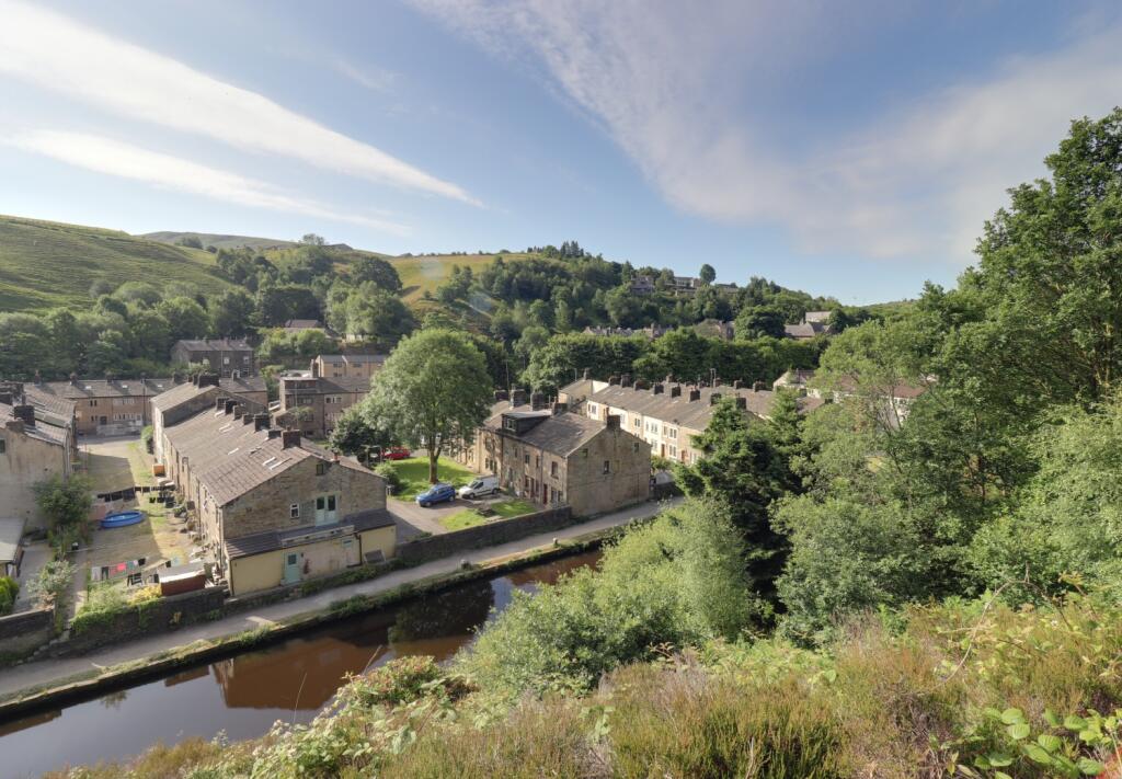 Land for sale in 1 Dobroyd Road, Todmorden, OL14