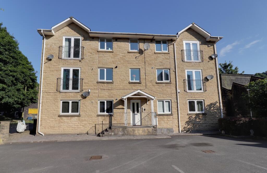 Main image of property: Flat 1 569 Rochdale Road, Todmorden