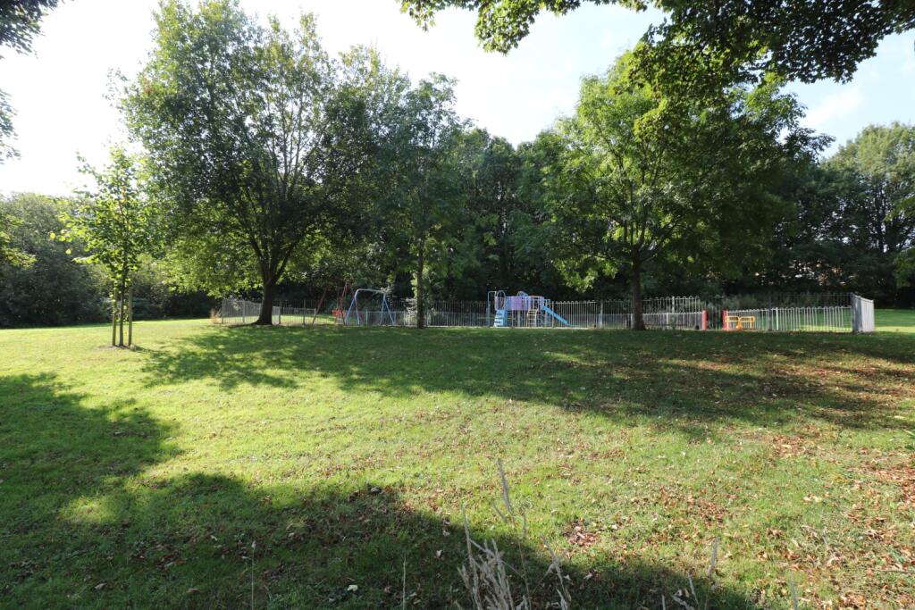 Additional property image - Bridon Way, Cleckheaton, West Yorkshire, BD19