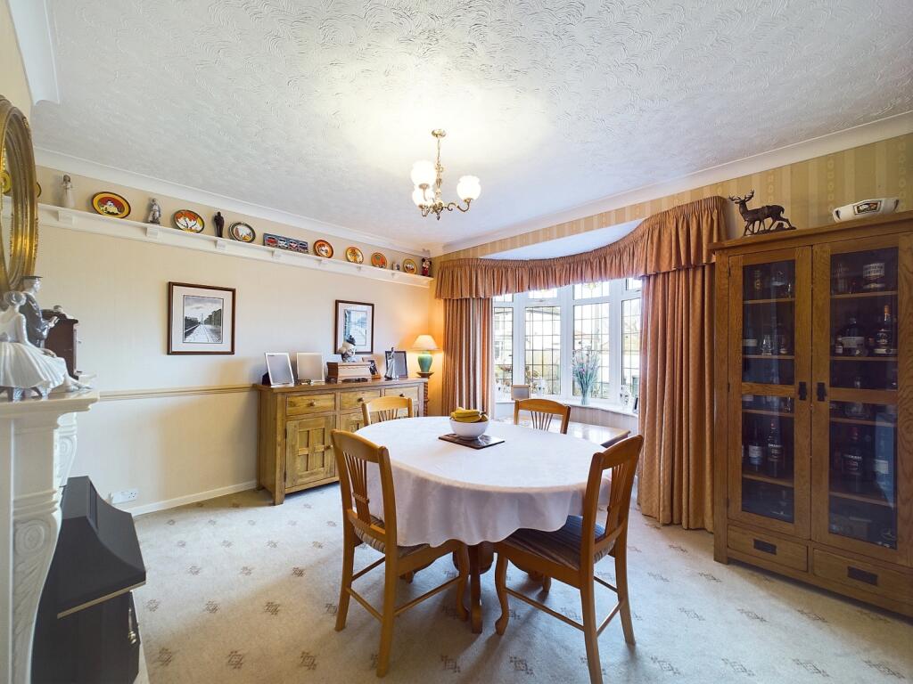 Additional property image - 3 Westminster Drive, Clayton, Bradford, BD14 6SL