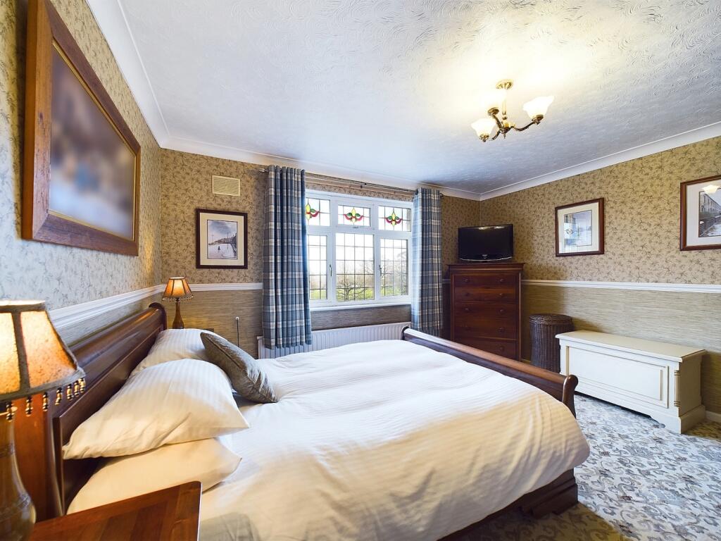 Additional property image - 3 Westminster Drive, Clayton, Bradford, BD14 6SL