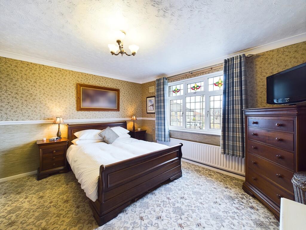 Additional property image - 3 Westminster Drive, Clayton, Bradford, BD14 6SL