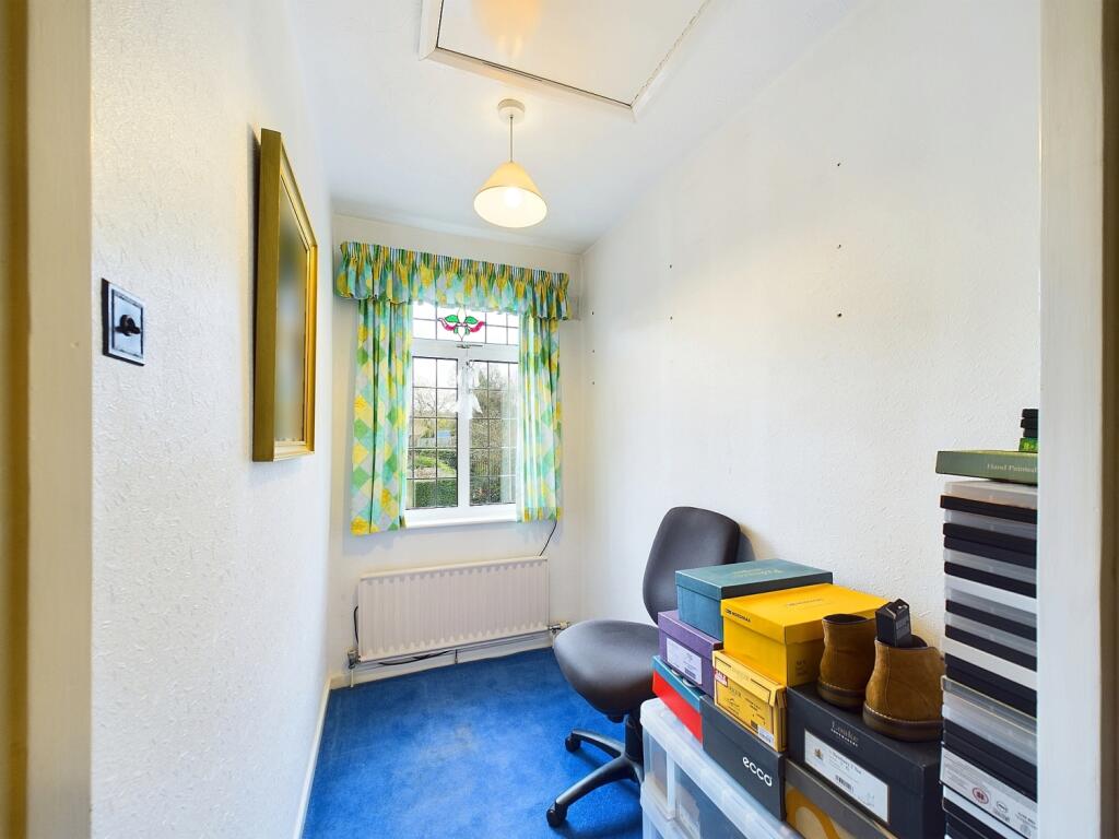 Additional property image - 3 Westminster Drive, Clayton, Bradford, BD14 6SL