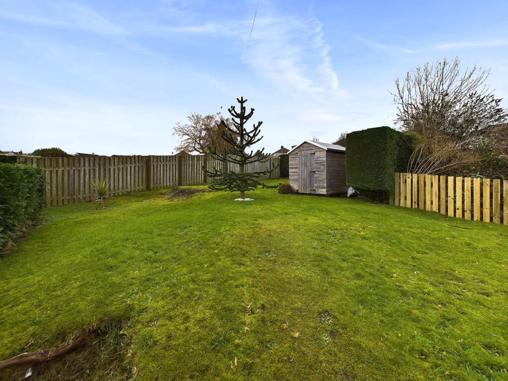 Additional property image - 3 Westminster Drive, Clayton, Bradford, BD14 6SL