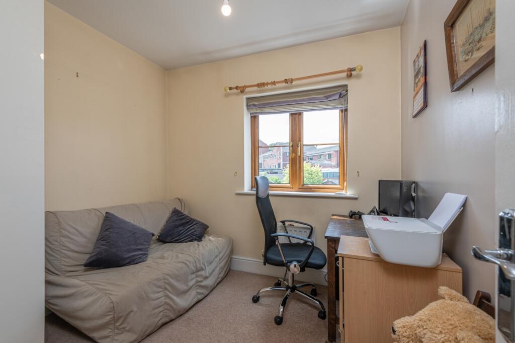 Additional property image - Popeley Rise, Gomersal, Cleckheaton, West Yorkshire, BD19