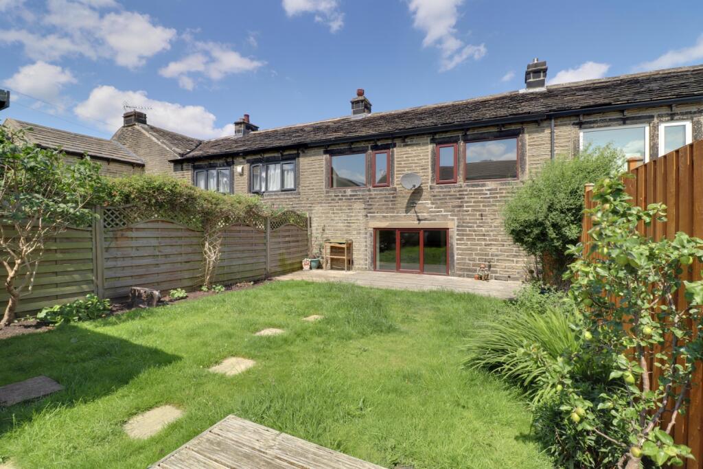 Main image of property: MILL MOOR ROAD, MELTHAM, HOLMFIRTH, HD9