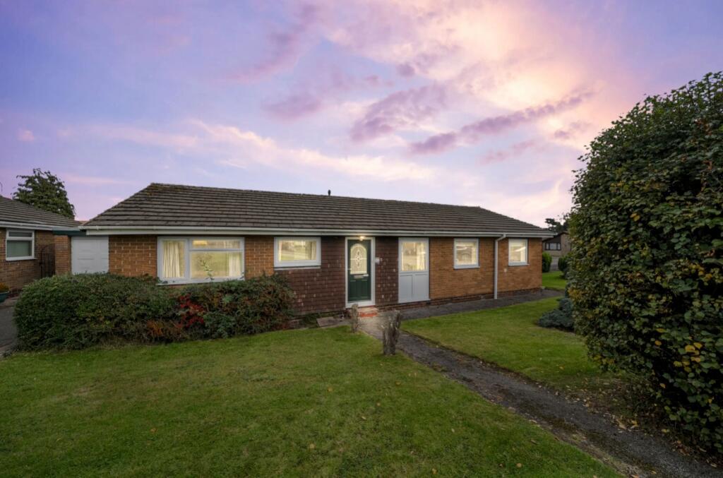 Main image of property: Bowden Avenue, Barlborough, Chesterfield, Derbyshire, S43