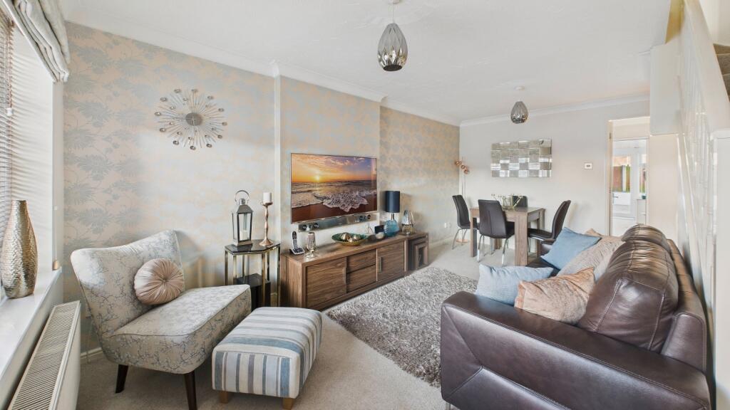 Main image of property: Fen Court, Edenthorpe, Doncaster, South Yorkshire, DN3