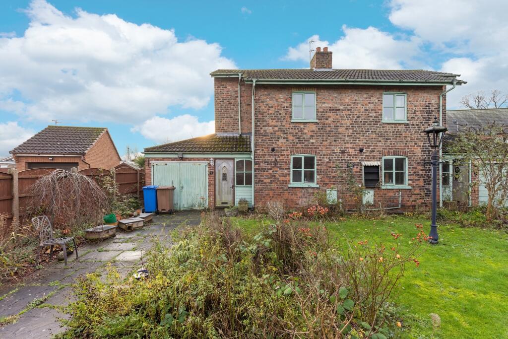 Main image of property: Villa Farm Cottages, Snaith, Goole, East Riding Of Yorkshire, DN14