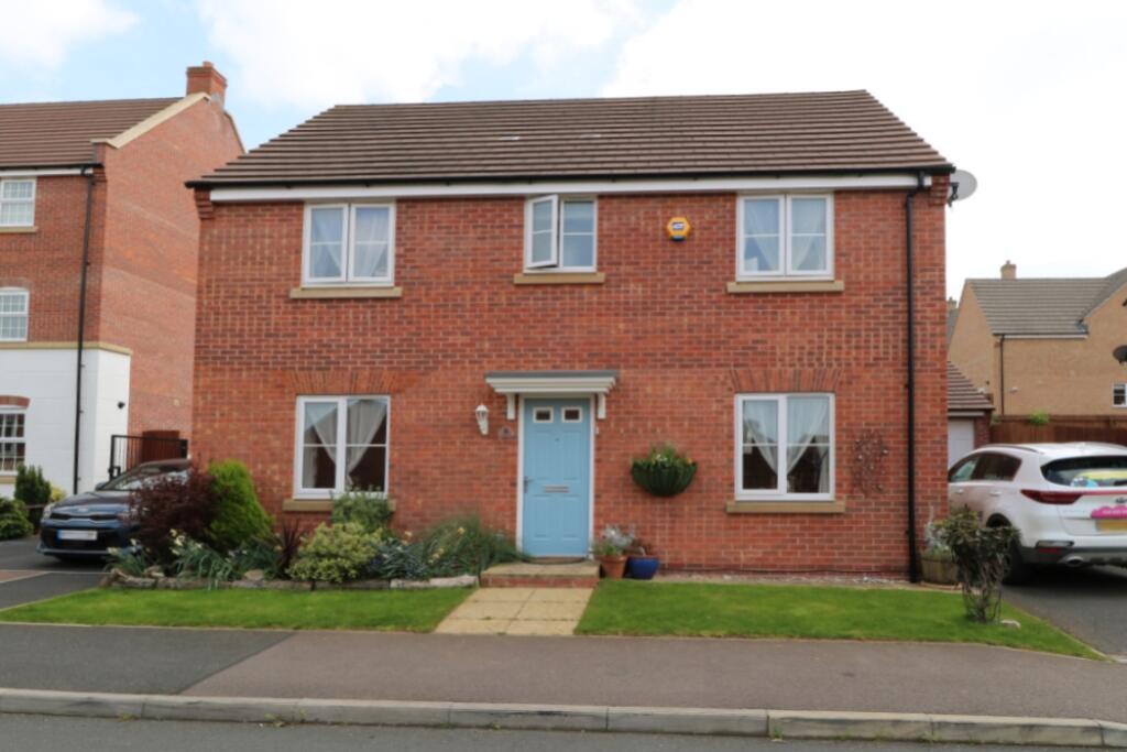 4 bedroom detached house for sale in Scarsdale Way, Grantham, NG31