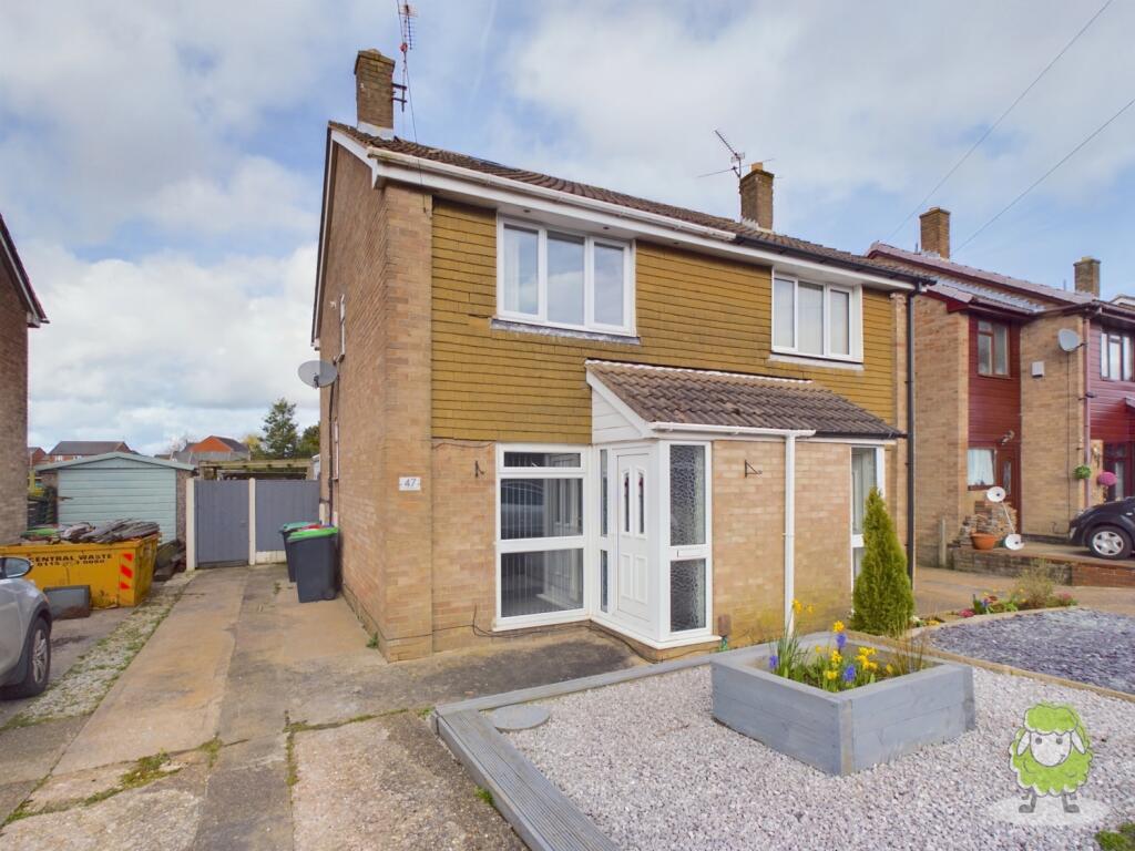 2 bedroom semidetached house for sale in 47 Royal Oak Drive, Selston