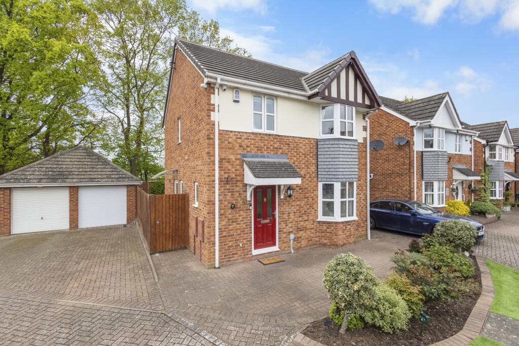 Main image of property: 5 Sheldrake Close, Binley, Coventry