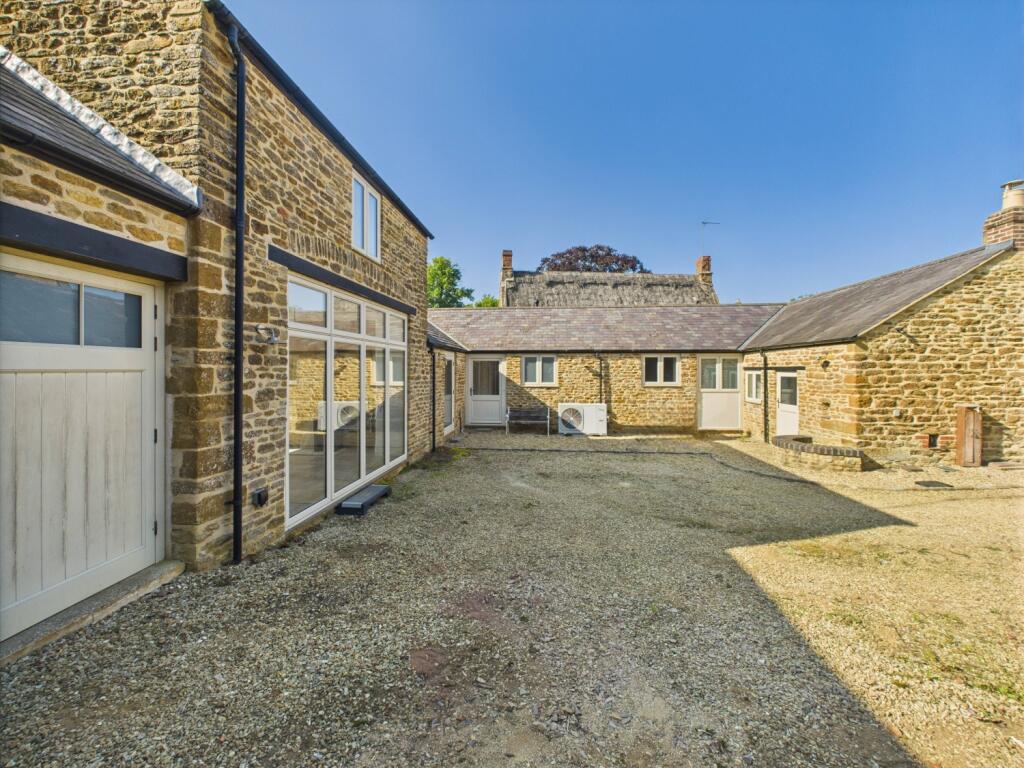 Main image of property: Malzor Lane, Milton Malsor, Northampton, Northamptonshire, NN7